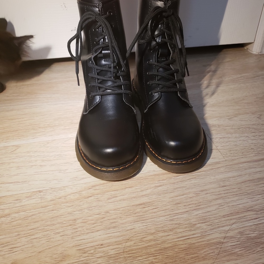 Cute boots